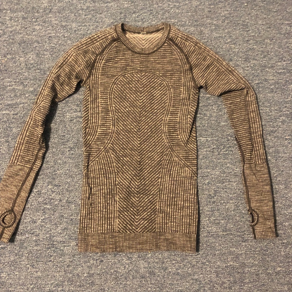 Lululemon long sleeve!